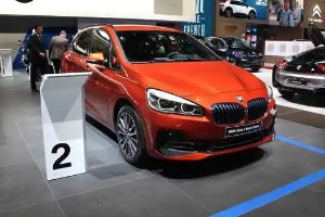 寶馬旅行車2系七座版價(jià)格，五座版停售前2019款報(bào)價(jià)21萬