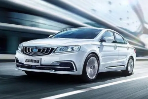 吉利博瑞怎么樣值得購買嗎，動力性能充沛（油耗實測9L起）