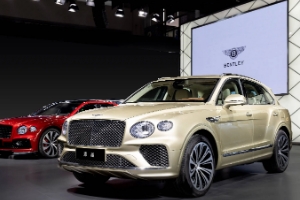 賓利最新款suv價格，添越2022款售價269萬起