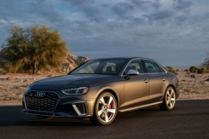 奧迪s4落地價大概多少，全款落地最低53萬（分期落地首付20萬）