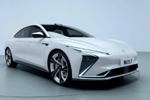 智己l7大概多少錢(qián)，市場(chǎng)最新款報(bào)價(jià)36萬(wàn)起（全款落地最低38萬(wàn)）