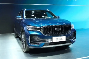 吉利星越l2022款報(bào)價(jià)及圖片，市場(chǎng)報(bào)價(jià)13萬(wàn)起（全款落地最低15萬(wàn)）
