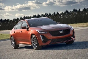 凱迪拉克ct5油耗高不高，并不算高（實(shí)測油耗10L左右）