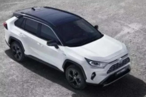 豐田榮放油耗多少 百公里油耗實(shí)測僅8.9L