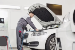 4s店保養(yǎng)和外面保養(yǎng)有什么區(qū)別 價格，配件，技術(shù)都有所不同