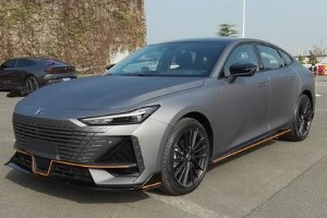 長安univ發(fā)動機怎么樣 輸出馬力可達233匹(搭載1.5T和2.0T發(fā)動機)