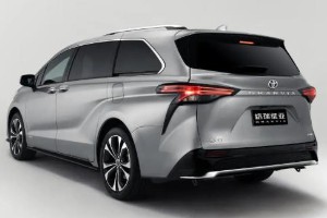 格瑞維亞和艾力紳哪個好 格瑞維亞馬力大(車身長達(dá)5.1米)