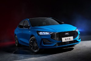 ?？怂蛊噧r(jià)格和圖片 新車售價(jià)11萬(wàn)(二手價(jià)2萬(wàn))