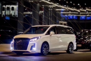 別克gl8怎么樣 配置豐富、行駛穩(wěn)定、加速效果好、外觀帥氣