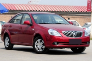 別克凱越怎么樣 油耗低、舒適度高、車身動力充足（百公里5L）