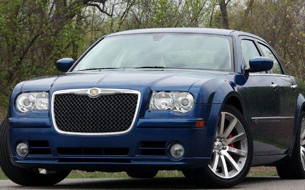 克萊斯勒的車標(biāo)歷史 實力強勁的家族企業(yè)