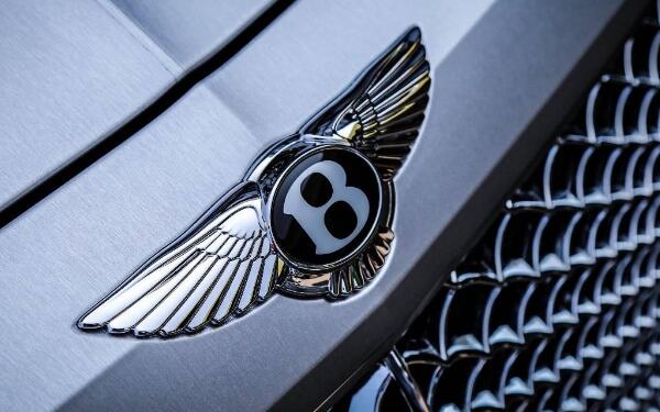 名副其實(shí)的超一線豪車 賓利的車標(biāo)歷史