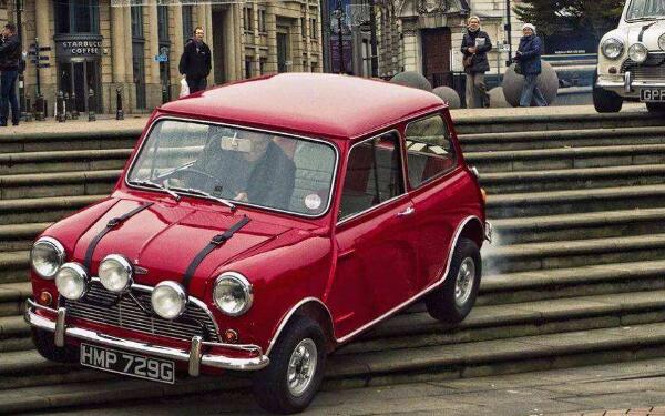 奧斯汀的車標(biāo)歷史 英國(guó)小轎車之王