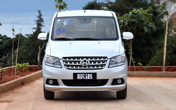 國際頂尖設(shè)計團(tuán)隊研發(fā) 長安商用車系有哪些