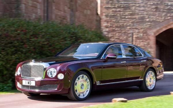 英國(guó)豪華房車(chē)和GT車(chē)制造商 賓利車(chē)系有哪些