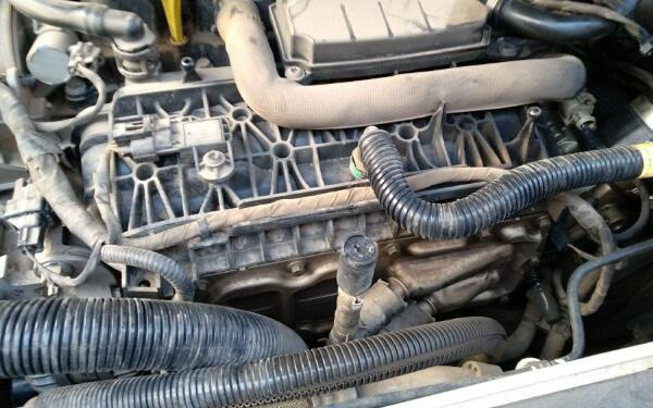 多氣門(mén)是什么意思 由三個(gè)及以上氣門(mén)結(jié)構(gòu)組成