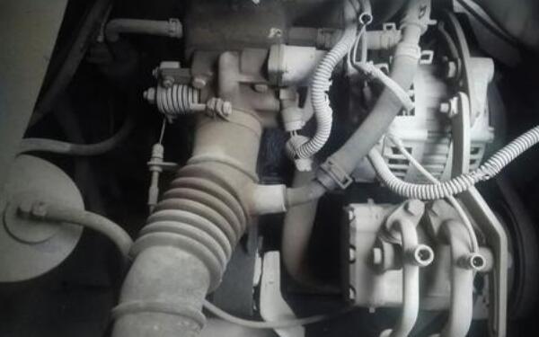 多氣門(mén)是什么意思 由三個(gè)及以上氣門(mén)結(jié)構(gòu)組成