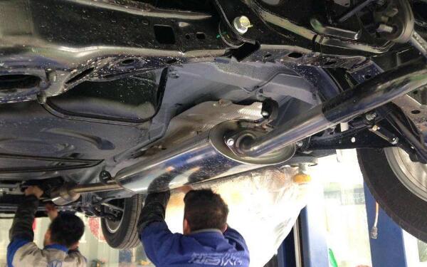 汽車底盤(pán)裝甲的作用 汽車底盤(pán)裝甲有什么好處