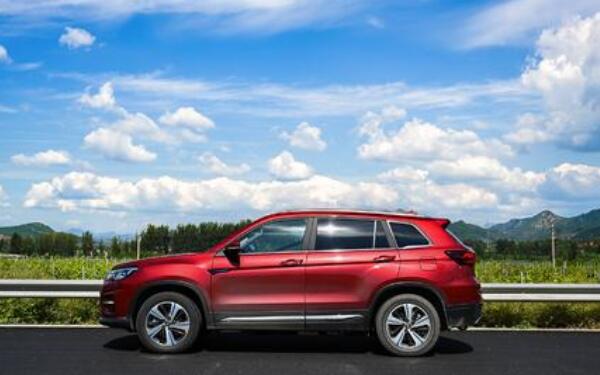 長安CS75榮耀百萬版上市 長安cs75價(jià)格多少