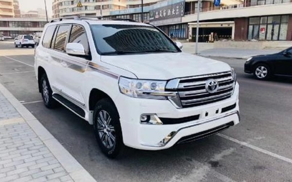 陸地巡洋艦價(jià)格多少一輛 參考價(jià)格77.0-112.78萬元