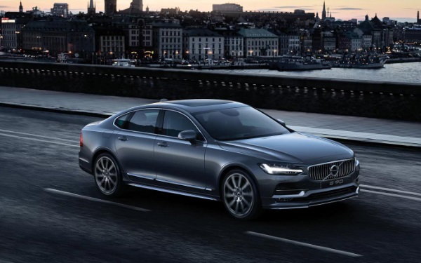 拉爾斯是誰 沃爾沃全球高級(jí)副總裁