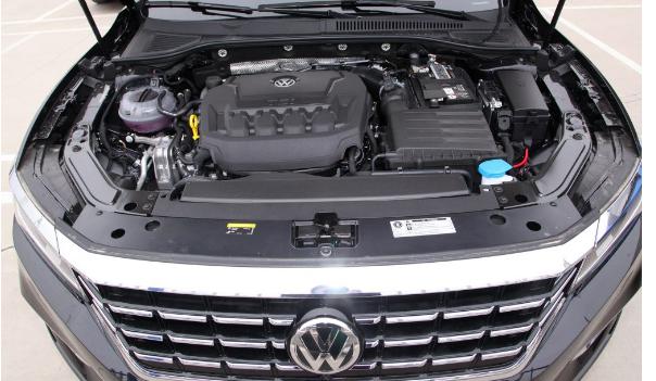 雅閣和帕薩特哪個(gè)好，風(fēng)格不同（誰(shuí)更強(qiáng)）