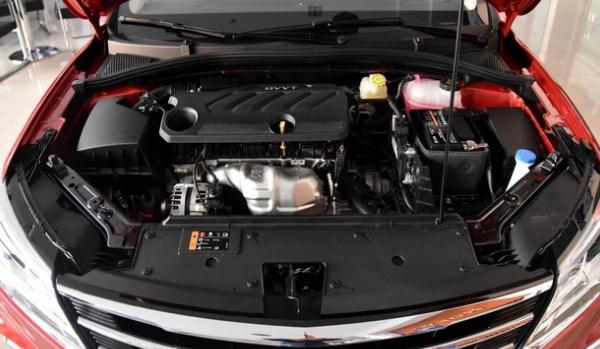 2020款榮威i5智聯(lián)賀歲版上市，語音在線點餐不是夢