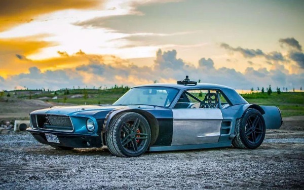 沒(méi)錢(qián)可以成為賽車(chē)手嗎 窮人如何成為專(zhuān)業(yè)賽車(chē)手