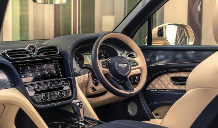 新款賓利添越PHEV上市，0-100km/h加速時間為5.5秒