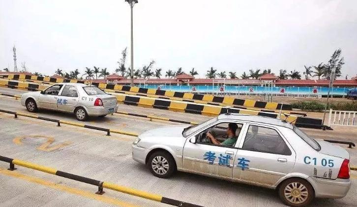 科目二考試項(xiàng)目，倒車入庫(kù)是大家的硬傷