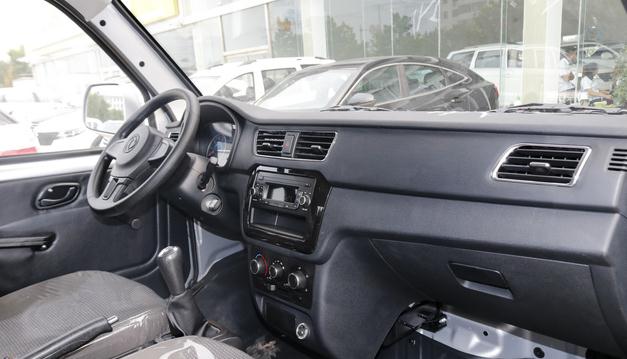 2021款東風小康D52，1.5L自然吸氣四缸發(fā)動機