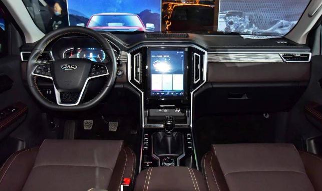 江淮悍途，高規(guī)格的皮卡車(chē)型