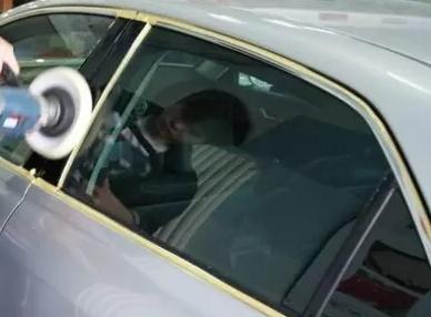 車玻璃鍍膜的好處，超越打蠟和封釉