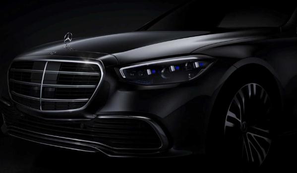 全新一代奔馳S級，車燈是最別致的亮點