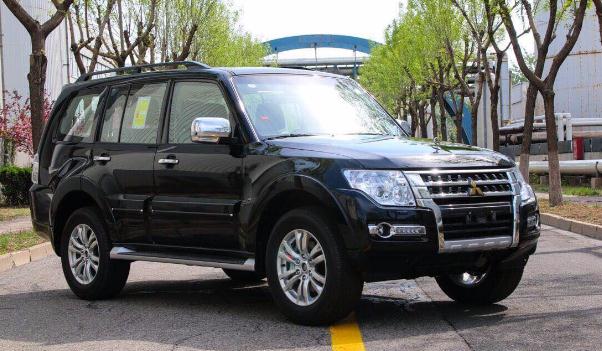 40萬買什么車好，奧迪寶馬均可選（商務(wù)家用都有面）