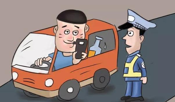 人保車(chē)險(xiǎn)電話，報(bào)案電話與客服電話相同（方便快捷）