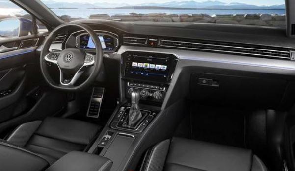 新款大眾帕薩特，更加奢華有檔次（動(dòng)力顏值大升級(jí)）