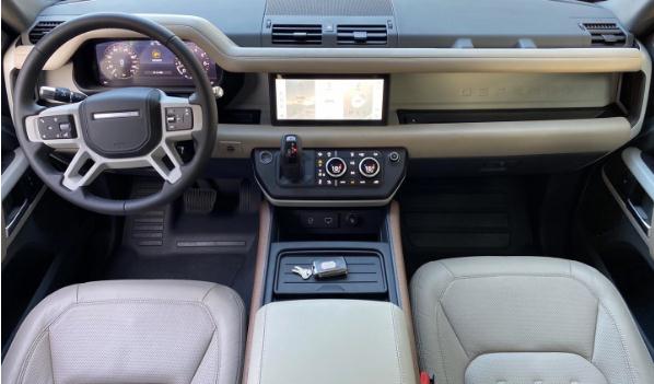 2021款路虎衛(wèi)士上市，野性更加霸氣強(qiáng)悍（動(dòng)力大升級）