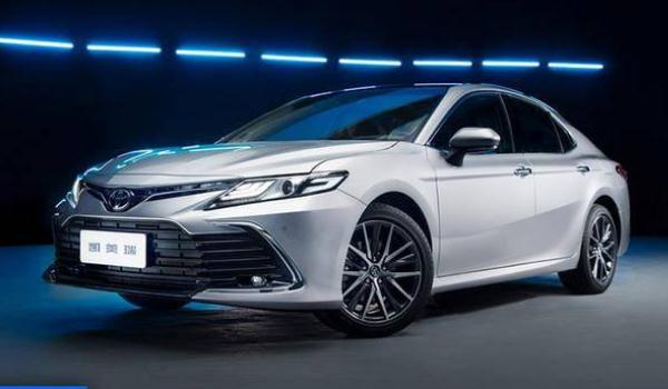 2021款凱美瑞上市，配置車載微信（滿足年輕人的喜好）