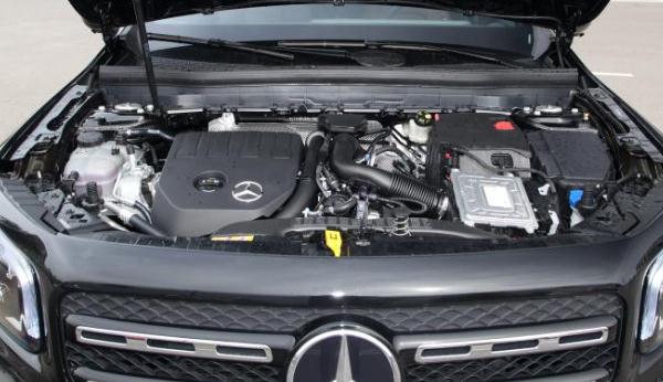 新款奔馳GLB車型，新車升級(jí)不明顯（實(shí)力派車型）