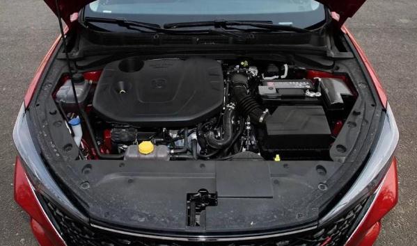 2021款逸動PLUS上市，性價比高售價實惠（成熟中帶點霸氣