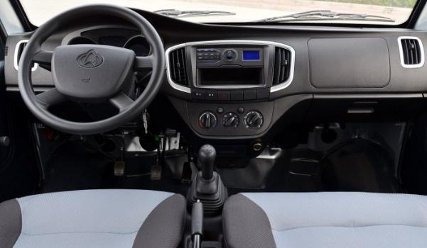 長安神騏T20新增車型上市，獨立的貨廂更實用（售價僅為6.38萬元）