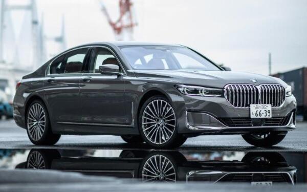 寶馬新能源車型和價(jià)格大全 三款寶馬熱門(mén)車型最新報(bào)價(jià)