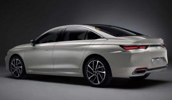 DS 9上市，“玻璃金字塔”的尾燈設(shè)計理念（顏值和實力是匹配的）