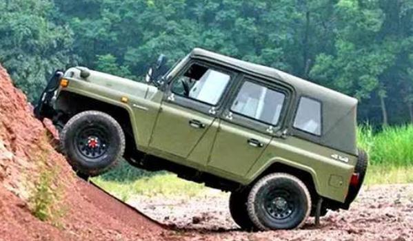 北汽制造BJ212新增車(chē)型上市，價(jià)格親民(值得推薦)