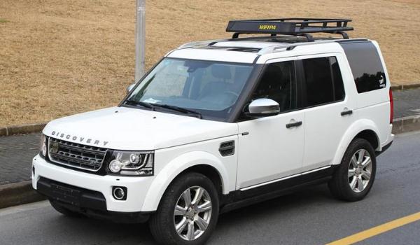車頂行李架，車型不同款式也不同（不影響美觀）