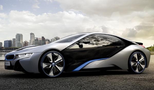 概念車，有可能是實(shí)體車也可能是模型（不同的體驗(yàn)創(chuàng)新）