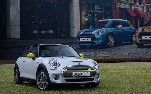 寶馬mini報價多少 售價18.88-37.08萬元
