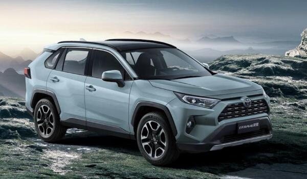 16萬2.0L發(fā)動(dòng)機(jī)推背感十足 豐田suv車型大全