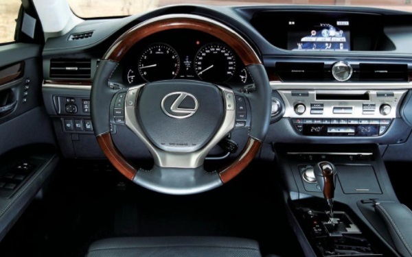 雷克薩斯es200新款落地多少錢 雷克薩斯es200新款報(bào)價